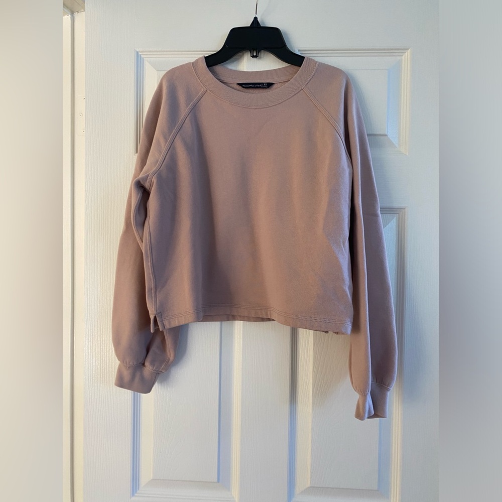 Abercrombie sweatshirt